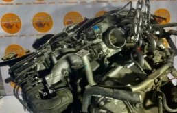 Двигатель для Subaru Legacy 1996 года на фотографиях