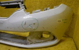 Бампер передний для Renault Logan 2018 года на фотографиях