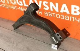 Рычаг передний правый нижний для Opel Astra 2008 года на фотографиях