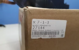 Фара ксенон левая для Renault Duster 2014 года на фотографиях