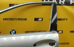 Двери для Mercedes-Benz C class 2004 года на фотографиях