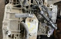 АКПП для Skoda Octavia 1997 года на фотографиях