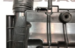 Корпус воздушного фильтра для Skoda Octavia 2014 года на фотографиях