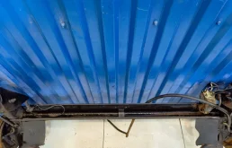 Задняя балка для Skoda Octavia 2000 года на фотографиях