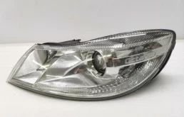 Фары для Skoda Octavia 2012 года на фотографиях