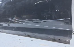 Стекла и зеркала для Volkswagen Passat 2017 года на фотографиях