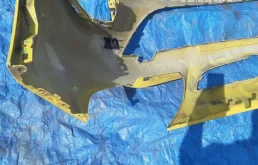 Бампер передний для Opel Astra 2016 года на фотографиях