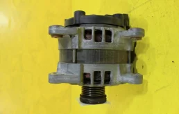 Генератор для Skoda Octavia 2020 года на фотографиях