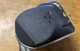 Дроссельная заслонка для Skoda Octavia 2008 года на фотографиях