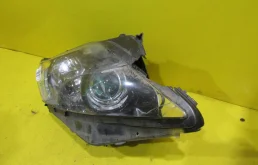 Фара правая для Lexus RX 2010 года на фотографиях