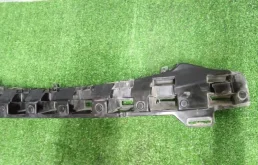 Абсорбер переднего бампера для Kia Rio 2017 года на фотографиях