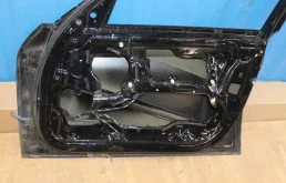 Двери для BMW 3er 2006 года на фотографиях