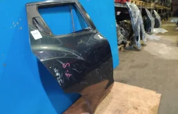 Накладка на дверь задняя правая для Nissan Juke на фотографиях