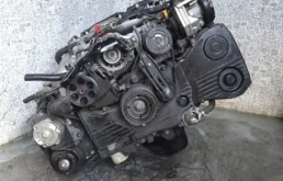Двигатель для Subaru Legacy 2008 года на фотографиях
