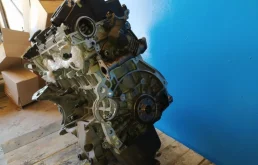 Двигатель без навесного для BMW 1er 2004 года на фотографиях