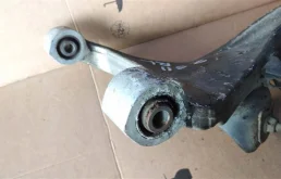 Рычаг задний левый нижний для Nissan Murano на фотографиях