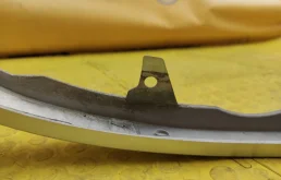 Реснички передние левые для Mercedes-Benz M class на фотографиях