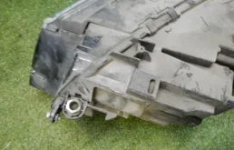 Фара правая для Volkswagen Tiguan 2016 года на фотографиях