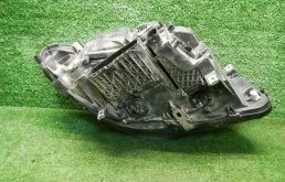 Фара левая для BMW 5er 2015 года на фотографиях