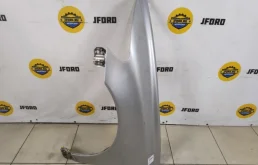 Крыло левое для Volvo S40 2012 года на фотографиях