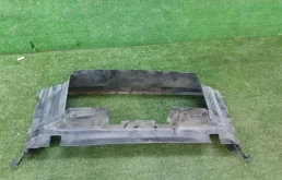 Воздухозаборник для BMW 3er 2012 года на фотографиях