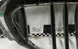 Решетка радиатора левая для BMW 5er 2023 года на фотографиях