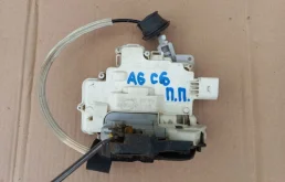 Уплотнитель передней правой двери для Audi A6 на фотографиях