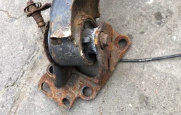 Задняя балка для Peugeot Partner 2013 года на фотографиях