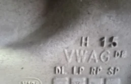 Подрамник двигателя для Volkswagen Tiguan 2010 года на фотографиях