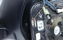 Зеркало боковое правое для Toyota Land Cruiser 2014 года на фотографиях