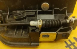 Замок двери задней правой для BMW 5er на фотографиях