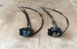 Замок передней левой двери для Nissan X-Trail 2018 года на фотографиях