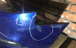 Панель радиатора (телевизор) для Audi A4 2009 года на фотографиях