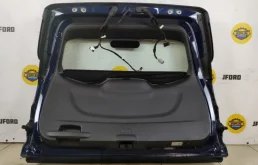 Крышка багажника для Ford Kuga 2019 года на фотографиях