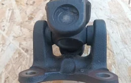 Карданный вал передний для Mitsubishi Pajero 2012 года на фотографиях