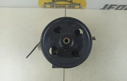 Насос ГУР для Ford Focus 2002 года на фотографиях