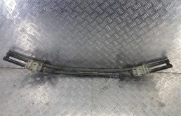 Усилитель переднего бампера для Suzuki Grand Vitara 1999 года на фотографиях