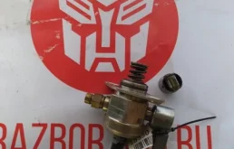 Топливный насос для Volkswagen Passat 2012 года на фотографиях