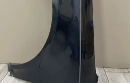 Крылья для Volkswagen Passat 2005 года на фотографиях