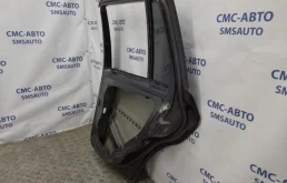 Дверь задняя правая для Mercedes-Benz GLK class 2008 года на фотографиях