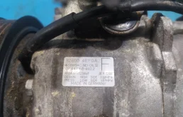 Компрессор кондиционера для Nissan Qashqai 2014 года на фотографиях