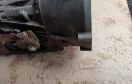 АКПП для Porsche Cayenne 2002 года на фотографиях