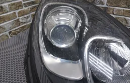 Фара правая для Porsche Macan 2015 года на фотографиях