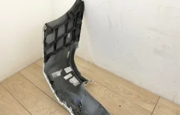 Бампер для Porsche Cayenne 2009 года на фотографиях