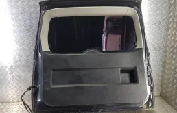 Крышка багажника для Suzuki Grand Vitara 2015 года на фотографиях