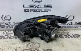 Фара левая для Lexus RX 2005 года на фотографиях