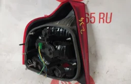 Фонарь правый для Volvo S80 2005 года на фотографиях