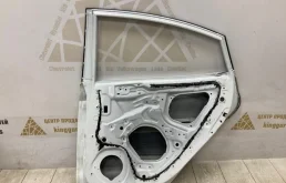 Дверь задняя правая для Hyundai Solaris 2016 года на фотографиях