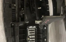 Торпедо (в сборе) для Audi A4 2012 года на фотографиях