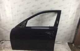 Дверь передняя левая для Mercedes-Benz C class 2010 года на фотографиях